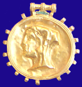 Roman pendent